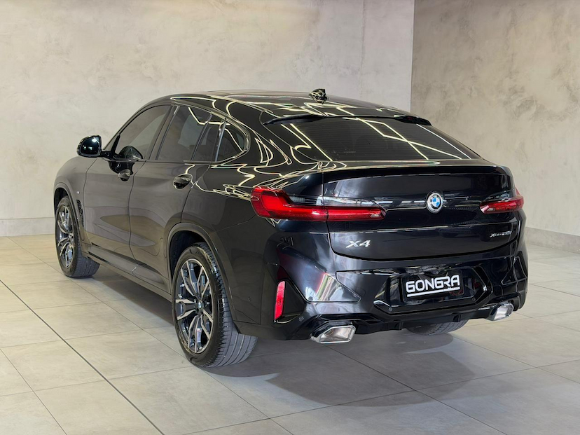 Foto do veículo BMW X4  XDRIVE 20I M-SPORT 2.0 TB 184CV AUT 2025 13.525 KM 409.900,00