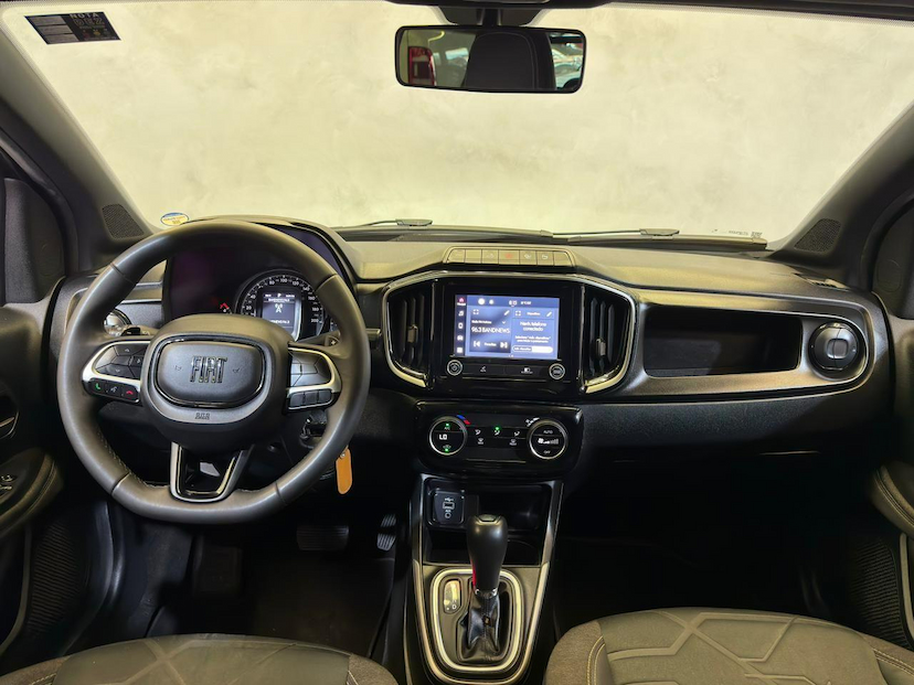 Foto do veículo FIAT STRADA  VOLCANO 1.3 FLEX 8V CD AUT. 2024 43.000 KM 113.900,00