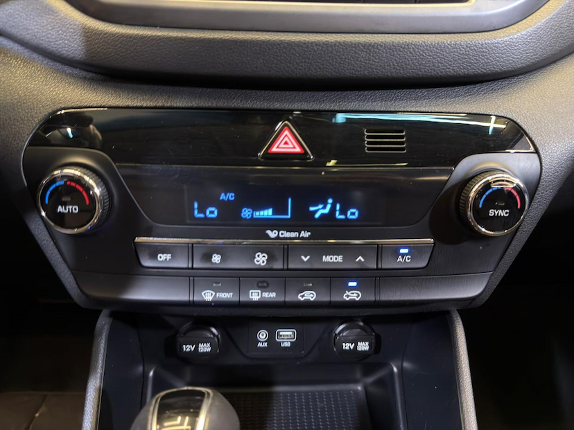 Foto do veículo HYUNDAI TUCSON  TURBO GLS 2018 118.195 KM 99.900,00
