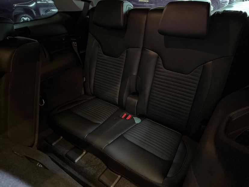 Foto do veículo JEEP COMMANDER  LIMITED T270 TURBO FLEX 2022 28.854 KM 159.900,00