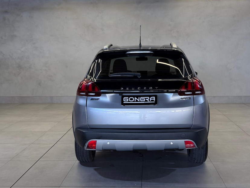 Foto do veículo PEUGEOT 2008  GRF THP AT 2023 23.410 KM 94.900,00