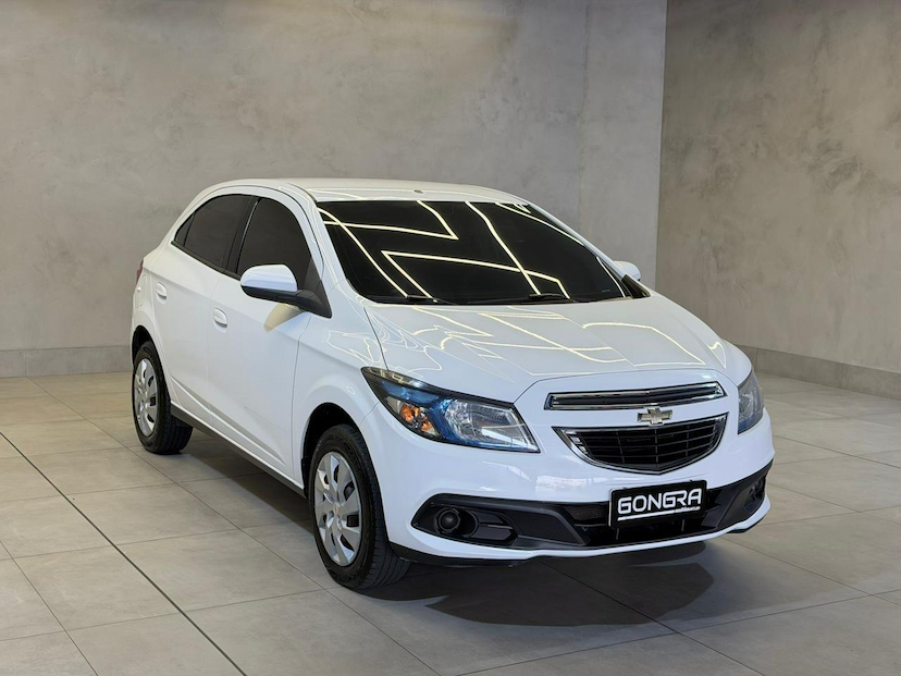 Foto do veículo CHEVROLET ONIX  1.4MT LT 2014 117.500 KM 50.900,00