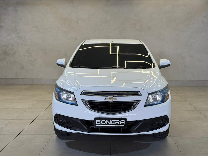 Foto do veículo CHEVROLET ONIX  1.4MT LT 2014 117.500 KM 50.900,00