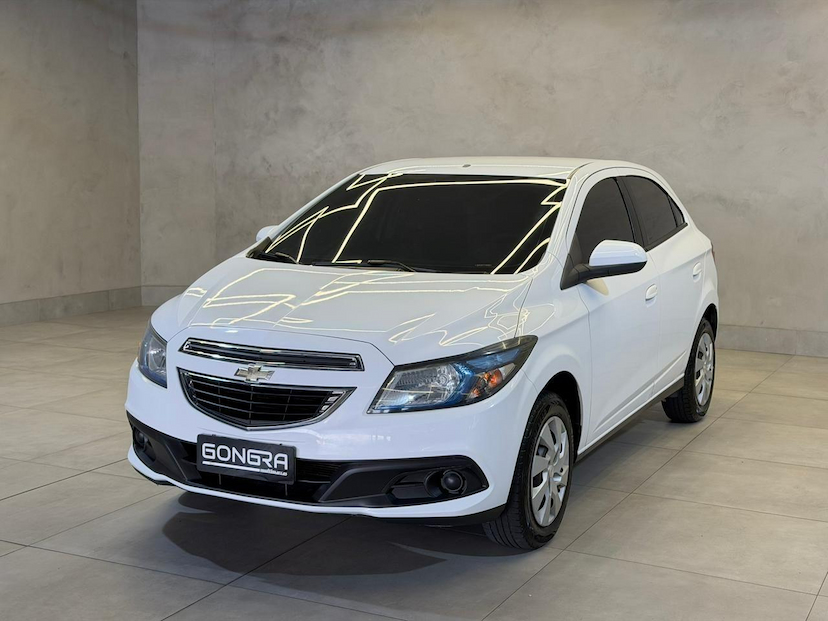 Foto do veículo CHEVROLET ONIX  1.4MT LT 2014 117.500 KM 50.900,00