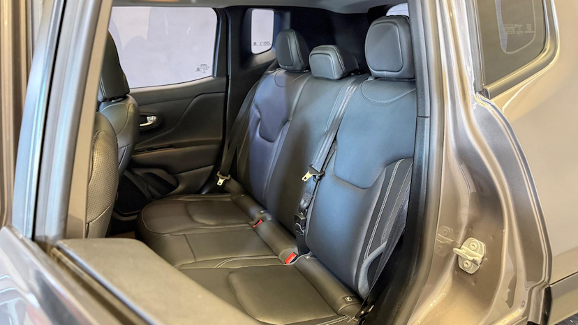 Foto do veículo JEEP RENEGADE  LIMITED AT 2021 67.512 KM 102.900,00