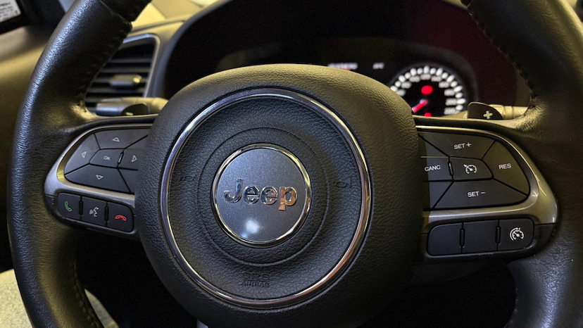 Foto do veículo JEEP RENEGADE  LIMITED AT 2021 67.512 KM 102.900,00