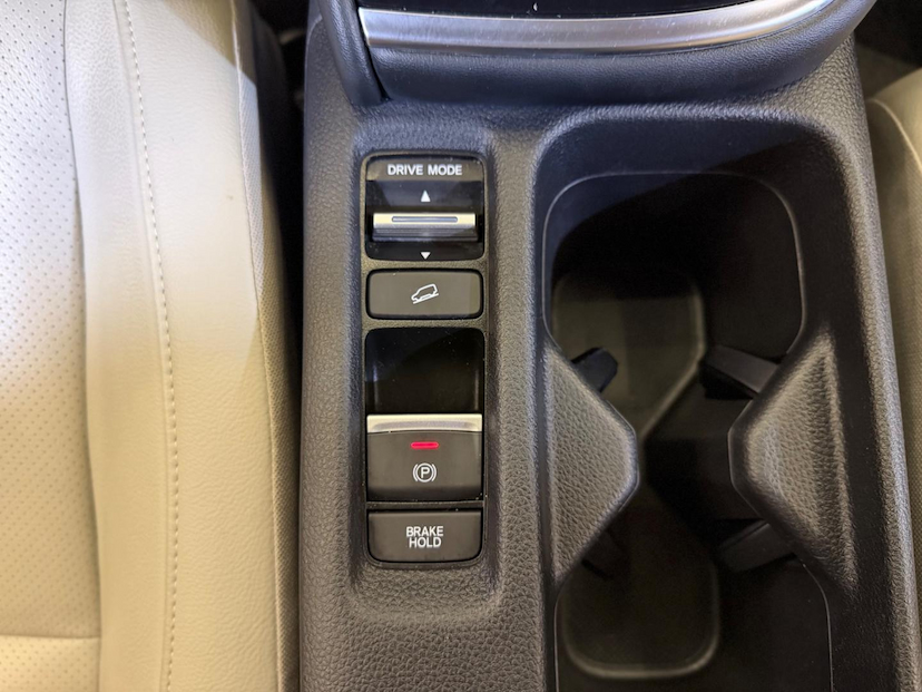 Foto do veículo HONDA HR-V HR-V TOURING 2025 11.767 KM 182.900,00