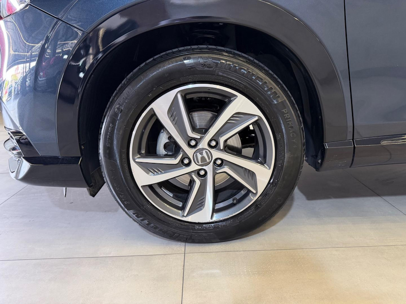 Foto do veículo HONDA HR-V HR-V TOURING 2025 11.767 KM 182.900,00