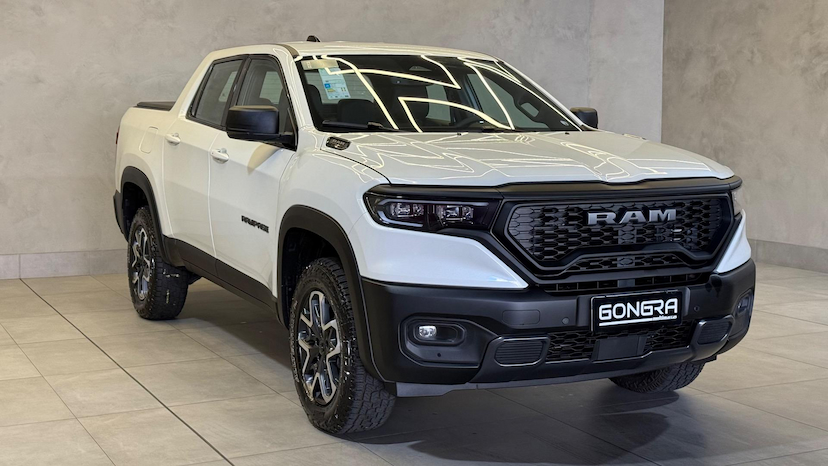 Foto do veículo RAM RAMPAGE  REBEL HURR 4 2.0 TB CD 4X4 AUT. 2025 3.935 KM 202.900,00