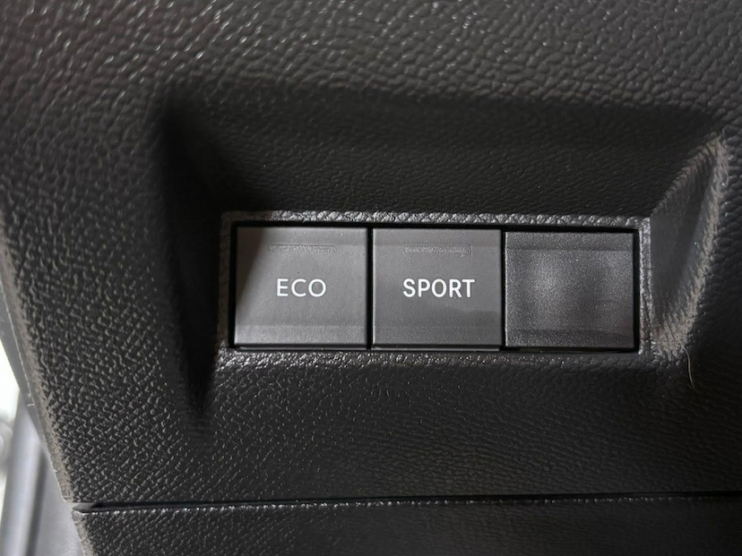 Foto do veículo PEUGEOT 208  ACTIVE AT 2022 30.600 KM 72.900,00