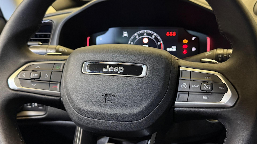 Foto do veículo JEEP RENEGADE  LGTD T270 2025 2.662 KM 132.900,00