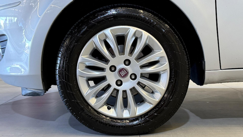 Foto do veículo FIAT IDEA  ATTRACTIVE 1.4 2012 71.288 KM 39.900,00