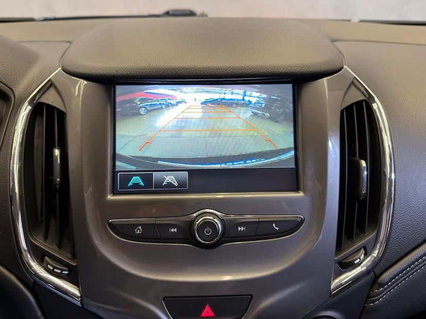 Foto do veículo CHEVROLET CRUZE CHEV  LT NB AT 2018 72.500 KM 82.900,00