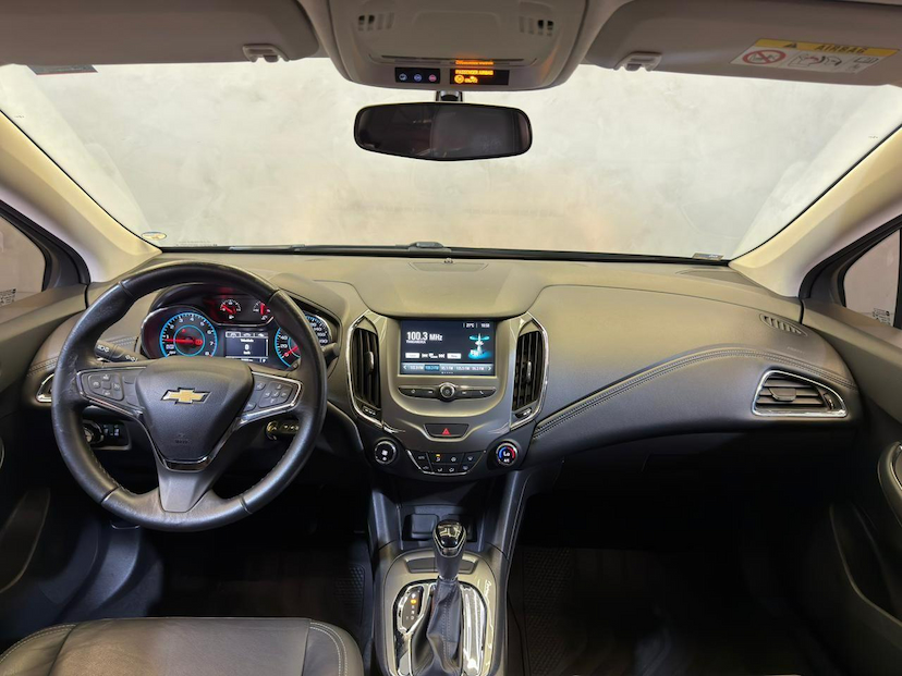 Foto do veículo CHEVROLET CRUZE CHEV  LT NB AT 2018 72.500 KM 82.900,00