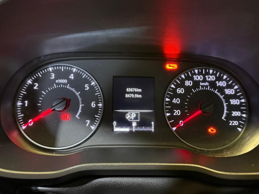 Foto do veículo RENAULT DUSTER  ICO16 CVT 2021 63.645 KM 89.900,00