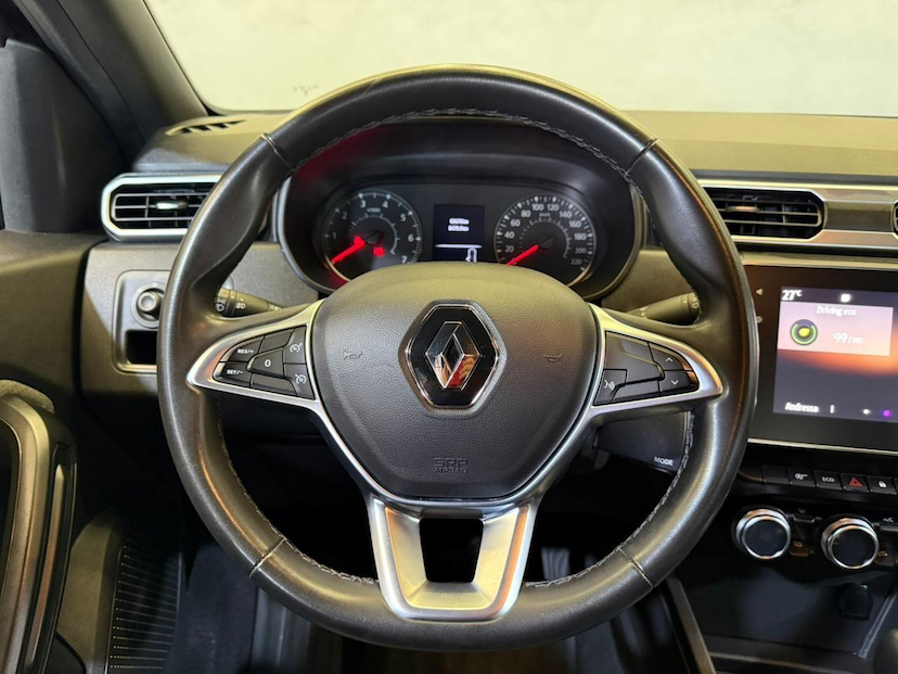 Foto do veículo RENAULT DUSTER  ICO16 CVT 2021 63.645 KM 89.900,00