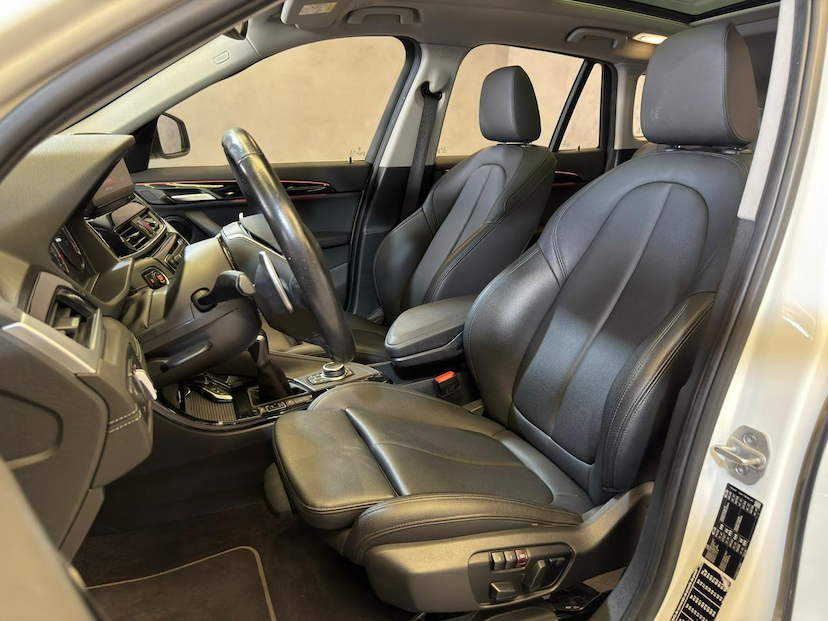 Foto do veículo BMW X1  S20I ACTIVEFLEX 2020 28.750 KM 164.900,00