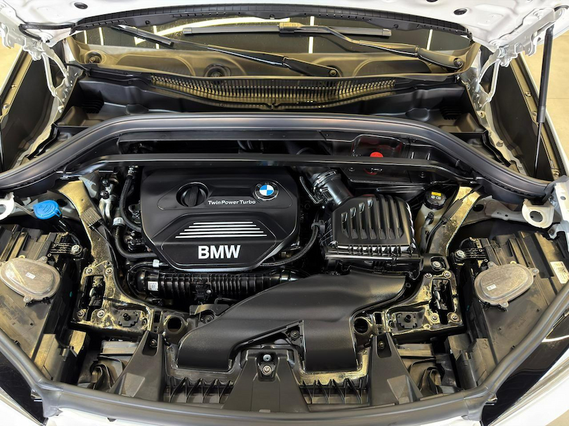 Foto do veículo BMW X1  S20I ACTIVEFLEX 2020 28.750 KM 164.900,00