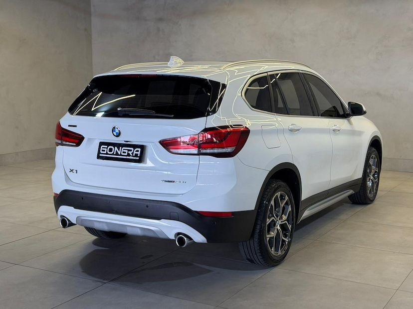 Foto do veículo BMW X1  S20I ACTIVEFLEX 2020 28.750 KM 164.900,00