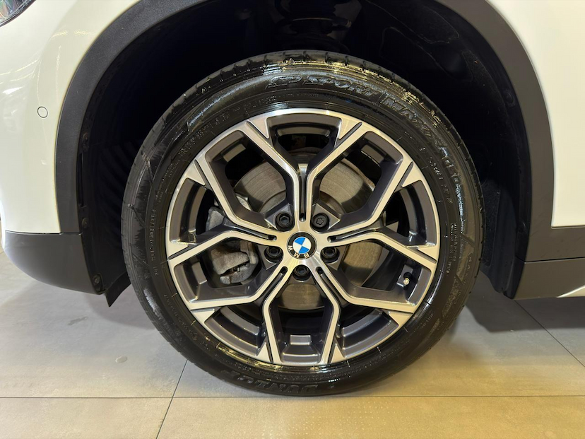 Foto do veículo BMW X1  S20I ACTIVEFLEX 2020 28.750 KM 164.900,00