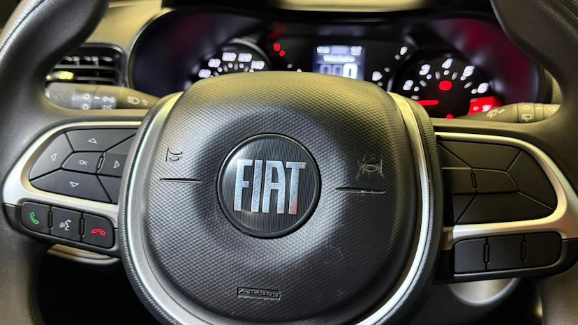 Foto do veículo FIAT ARGO  DRIVE 1.0 2021 70.000 KM 59.900,00