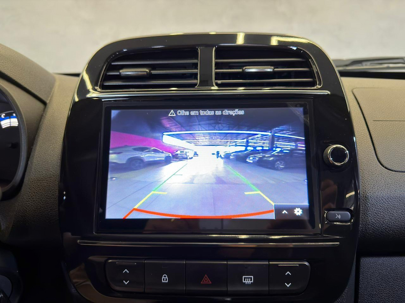 Foto do veículo RENAULT KWID  INTENS 2 2023 14.800 KM 55.900,00