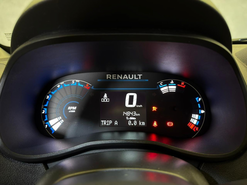 Foto do veículo RENAULT KWID  INTENS 2 2023 14.800 KM 55.900,00