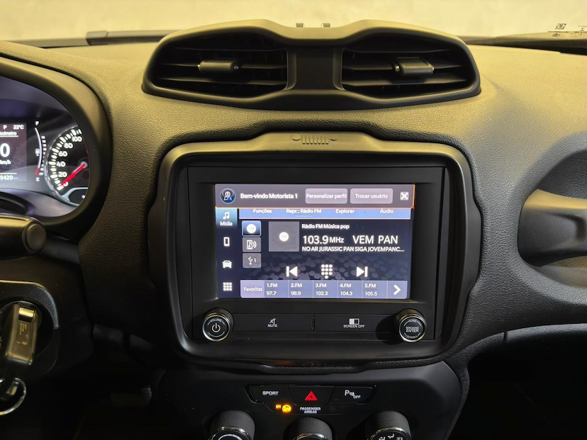 Foto do veículo JEEP RENEGADE  SPORT AT 2021 49.800 KM 82.900,00