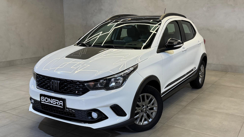 Foto do veículo FIAT ARGO  TREKKING 1.3 2022 34.611 KM 75.900,00