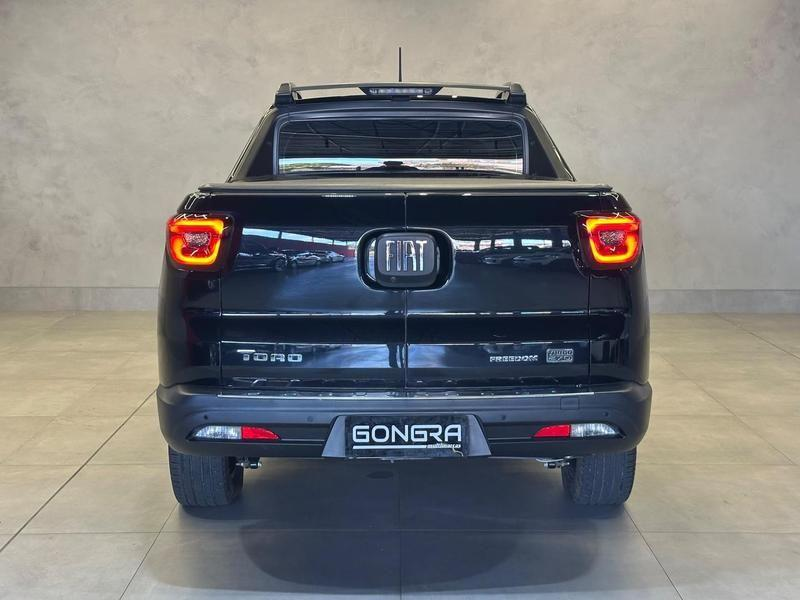 Foto do veículo FIAT TORO  FREED TURB AT6 2022 48.809 KM 112.900,00