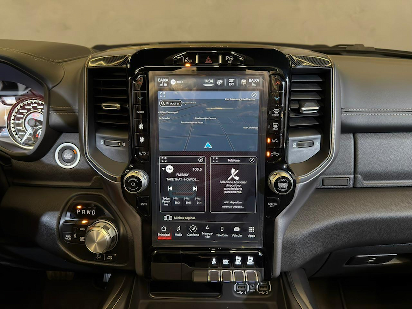 Foto do veículo RAM 1500  REBEL HEMI CC 2022 11.666 KM 334.900,00