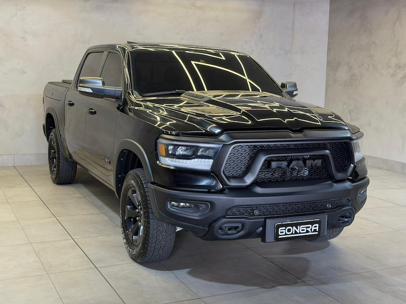 Foto do veículo RAM 1500  REBEL HEMI CC 2022 11.666 KM 334.900,00