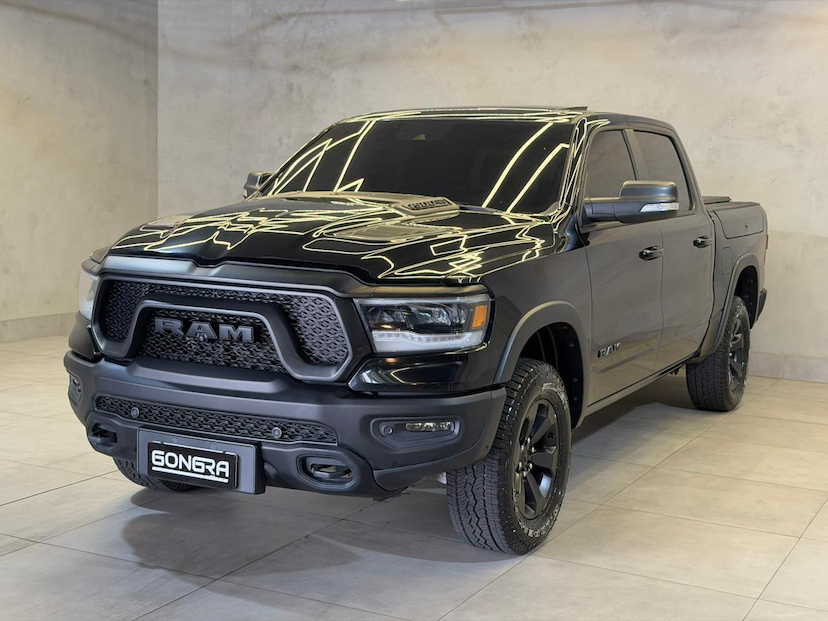 Foto do veículo RAM 1500  REBEL HEMI CC 2022 11.666 KM 334.900,00