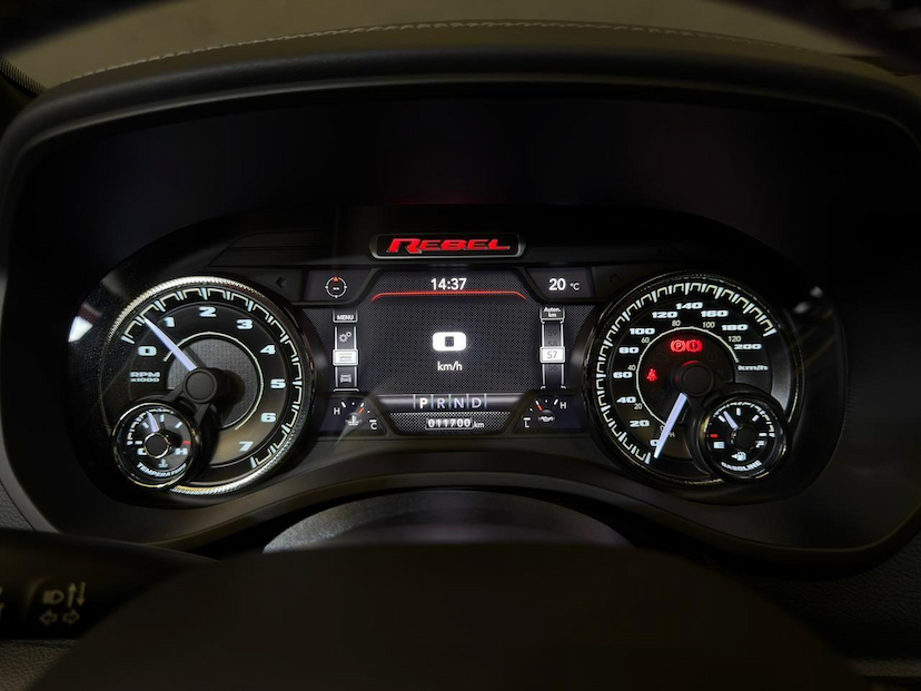 Foto do veículo RAM 1500  REBEL HEMI CC 2022 11.666 KM 334.900,00