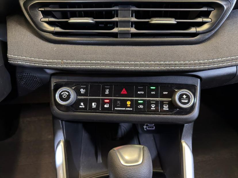 Foto do veículo FIAT FASTBACK  AUDACE 2025 9.686 KM 119.900,00