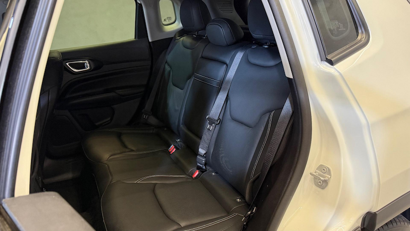 Foto do veículo JEEP COMPASS  LONG T 2025 18.500 KM 149.900,00