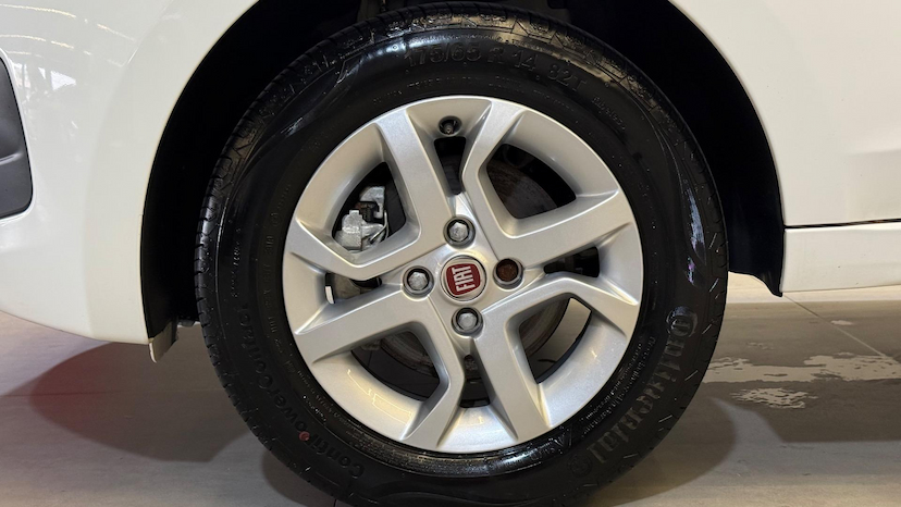 Foto do veículo FIAT MOBI  DRIVE GSR 2020 6.427 KM 51.900,00