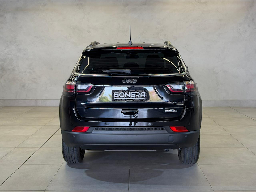 Foto do veículo JEEP COMPASS  LONG T 2025 5.859 KM 158.900,00