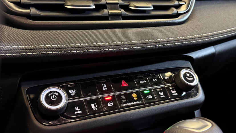 Foto do veículo FIAT FASTBACK  AUDACE 200 TB AUT (HÍBRIDO) 2025 4.933 KM 119.900,00