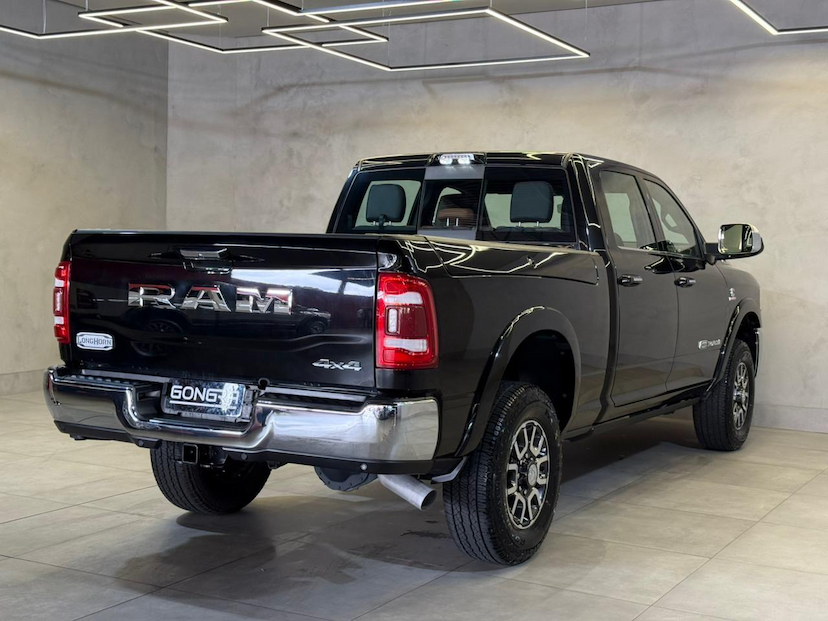 Foto do veículo RAM 3500  LONGHORN 6.7D 2022 473 KM 409.900,00