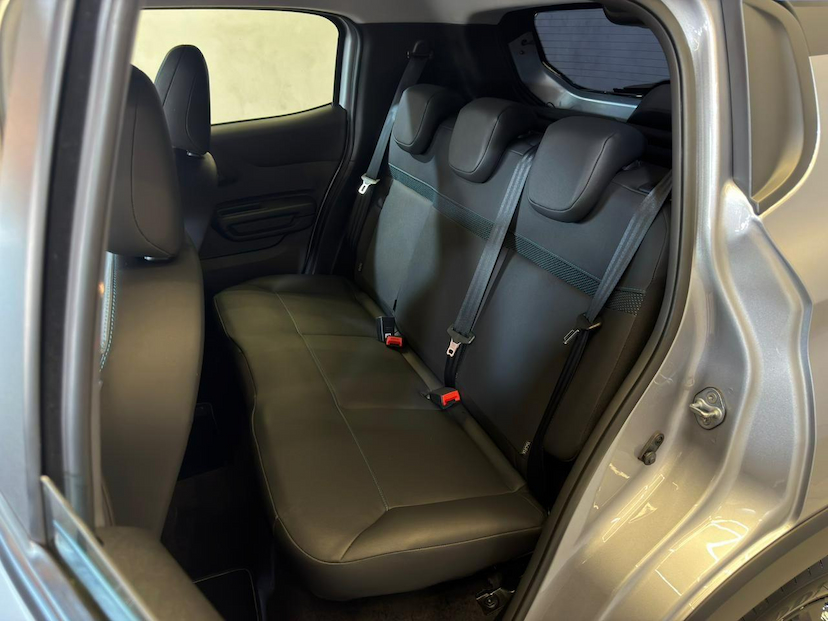 Foto do veículo CITROËN C3  YOU! 1.0 FLEX TURBO 200 AUT. 2025 9.898 KM 92.900,00