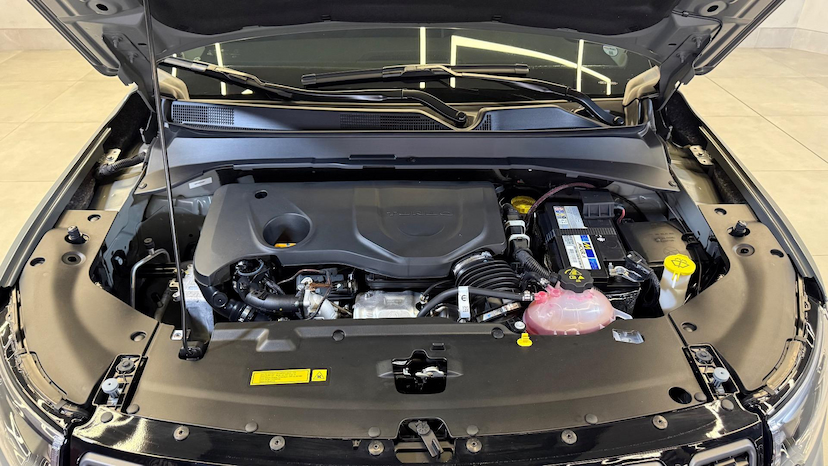 Foto do veículo JEEP COMPASS  LONG T 2025 12.180 KM 166.900,00