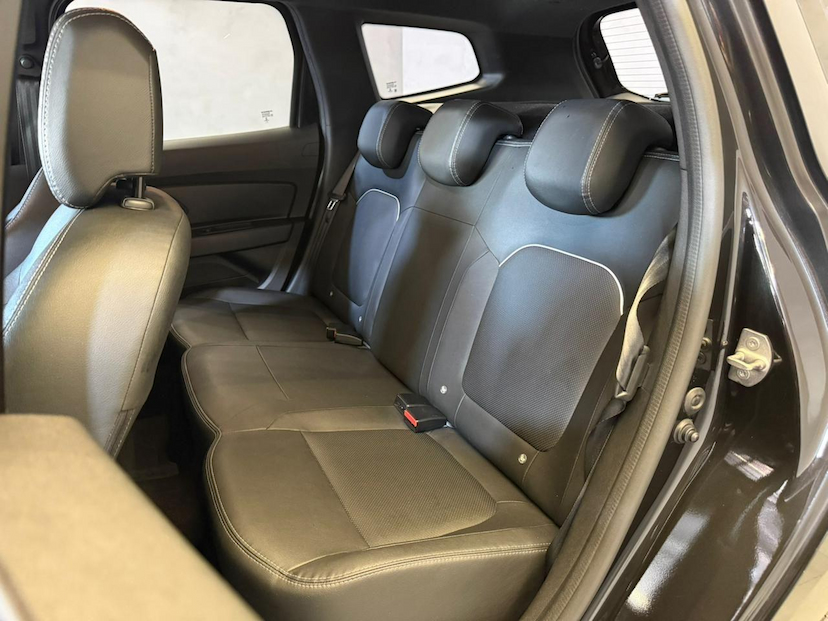 Foto do veículo RENAULT DUSTER  ICO16 CVT 2022 78.525 KM 89.900,00
