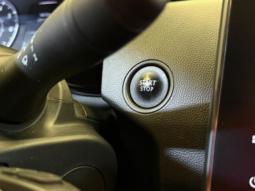 Foto do veículo RENAULT DUSTER  ICO16 CVT 2022 78.525 KM 89.900,00