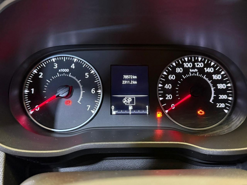 Foto do veículo RENAULT DUSTER  ICO16 CVT 2022 78.525 KM 89.900,00