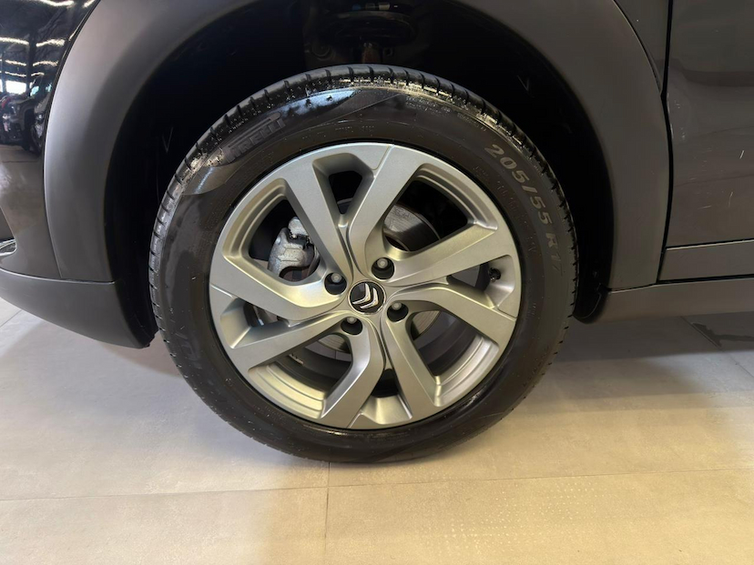 Foto do veículo CITROËN C4 CACTUS  FEEL 1.6 16V FLEX AUT. 2022 61.872 KM 79.900,00