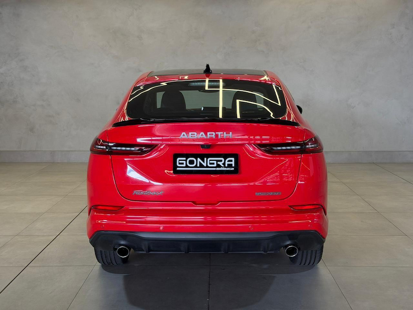 Foto do veículo FIAT FASTBACK  ABARTH 270 2024 18.334 KM 133.900,00