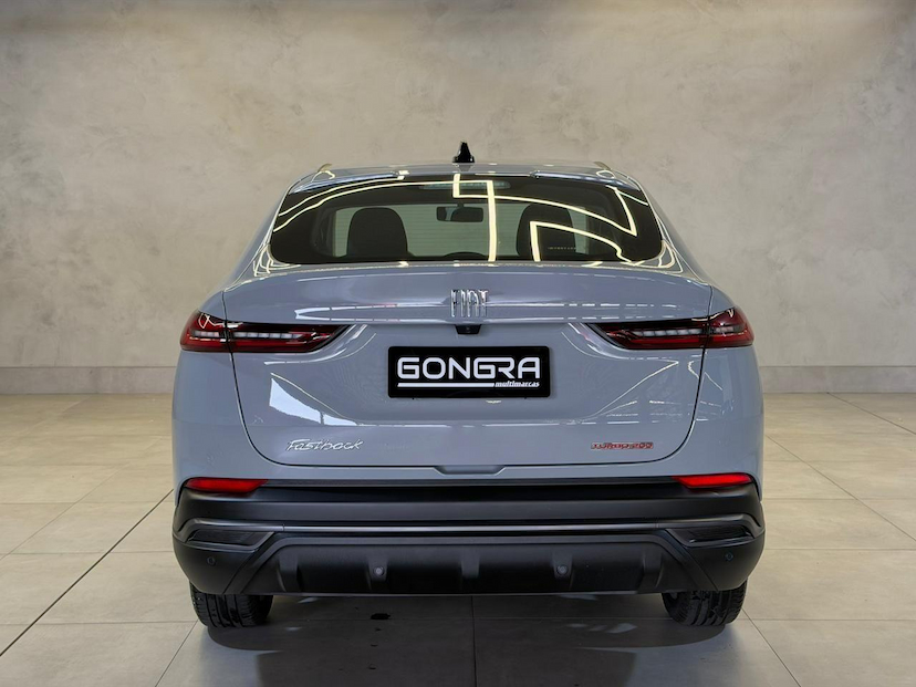 Foto do veículo FIAT FASTBACK  DRIVE 2024 2.916 KM 109.900,00