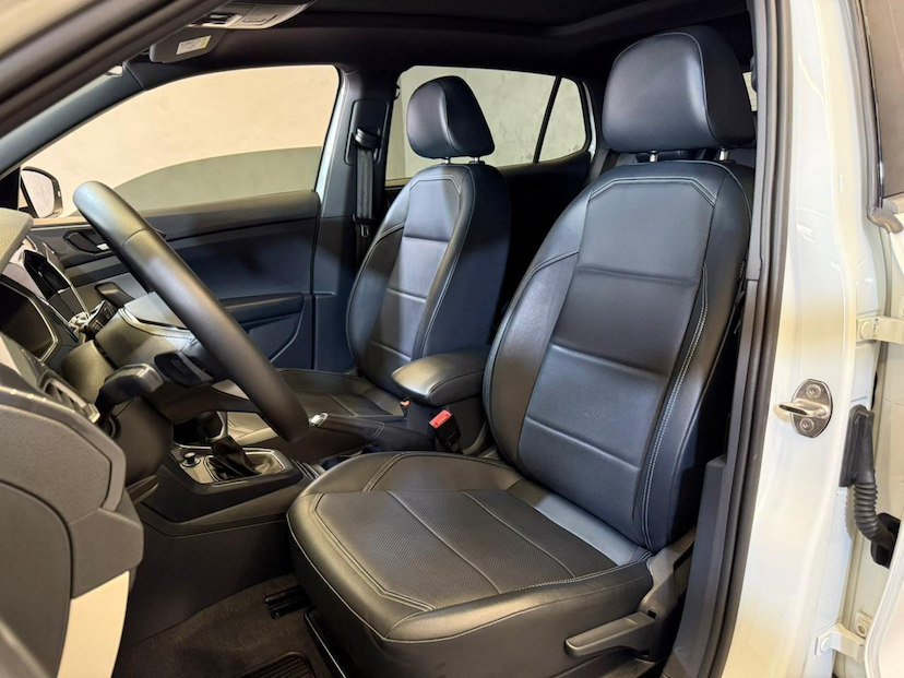 Foto do veículo VOLKSWAGEN T-CROSS T CROSS HL TSI 2024 56.800 KM 129.900,00