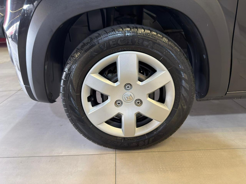 Foto do veículo RENAULT KWID  ZEN 10MT 2019 60.000 KM 42.900,00